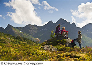 Wanderer machen Rast, Lofoten